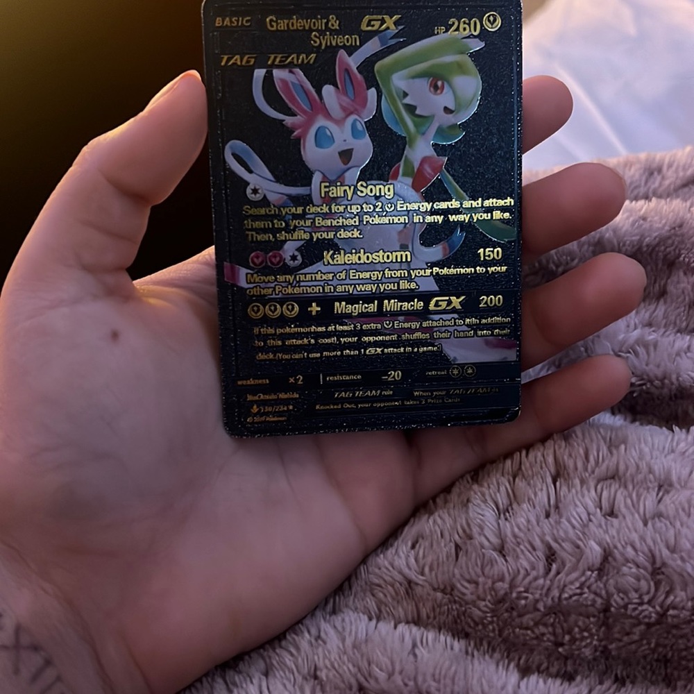 Basic Gardevoir & Sylveon GX HP260 Black Pokémon Card